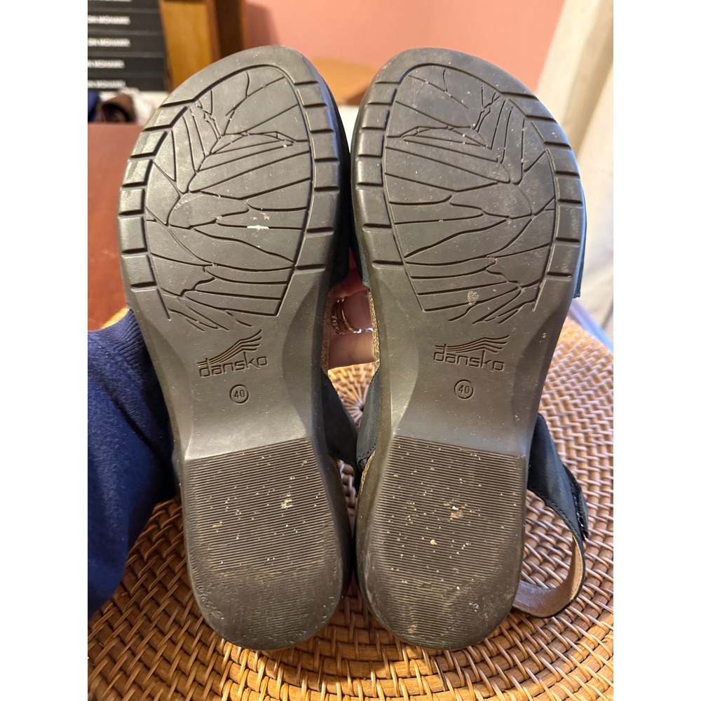 Dansko Black Nubuck Leather Closed Toe Ankle Strap Sandals Flats Womens 40 - Picture 8 of 8